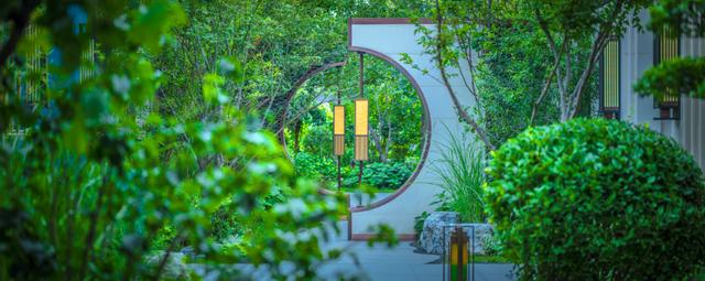 建筑万千,园林一辙,这栋别墅只为归心