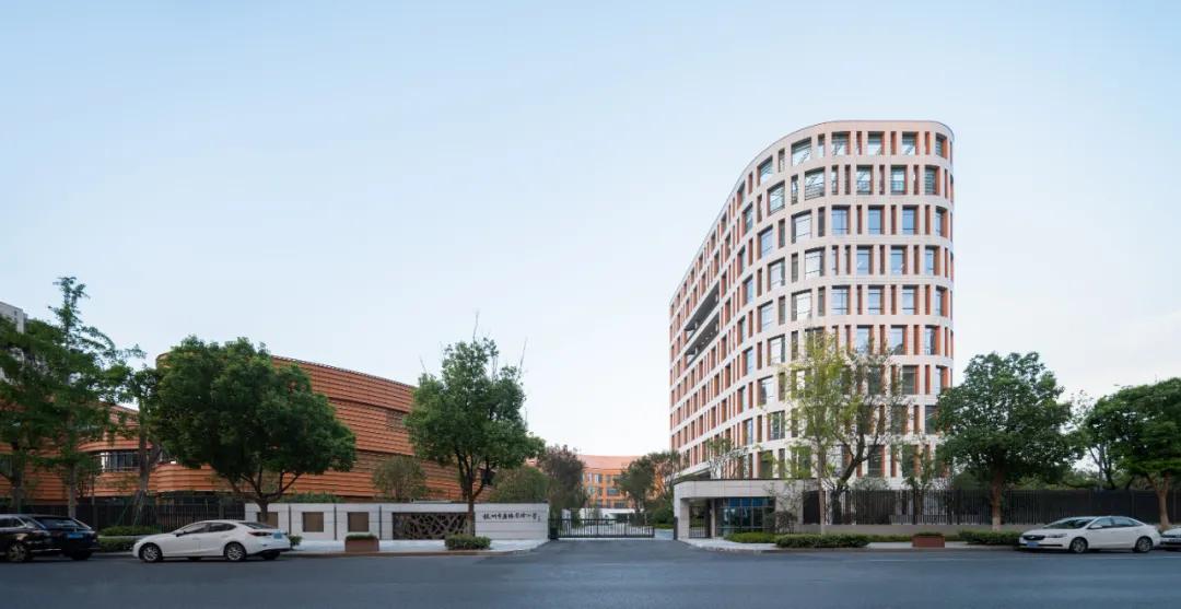 杭州市奥体实验小学及幼儿园/浙江大学建筑设计研究院