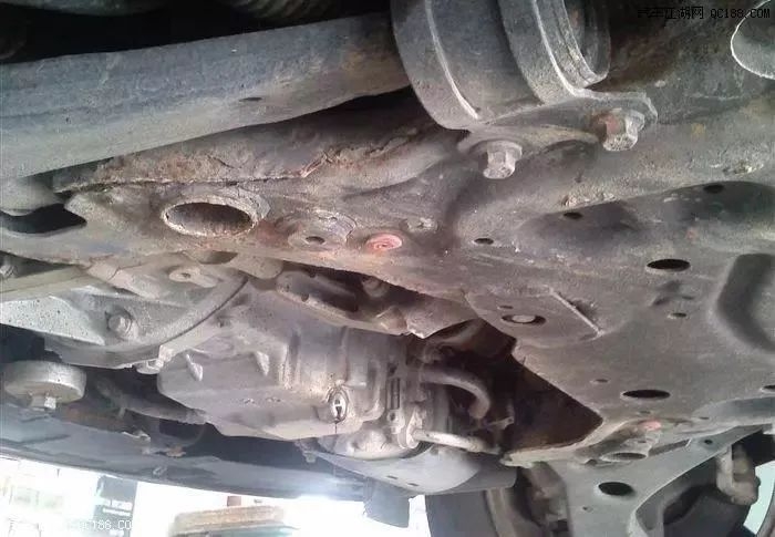 汽车被腐蚀了怎么修复,汽车被氧化生锈了要怎么办