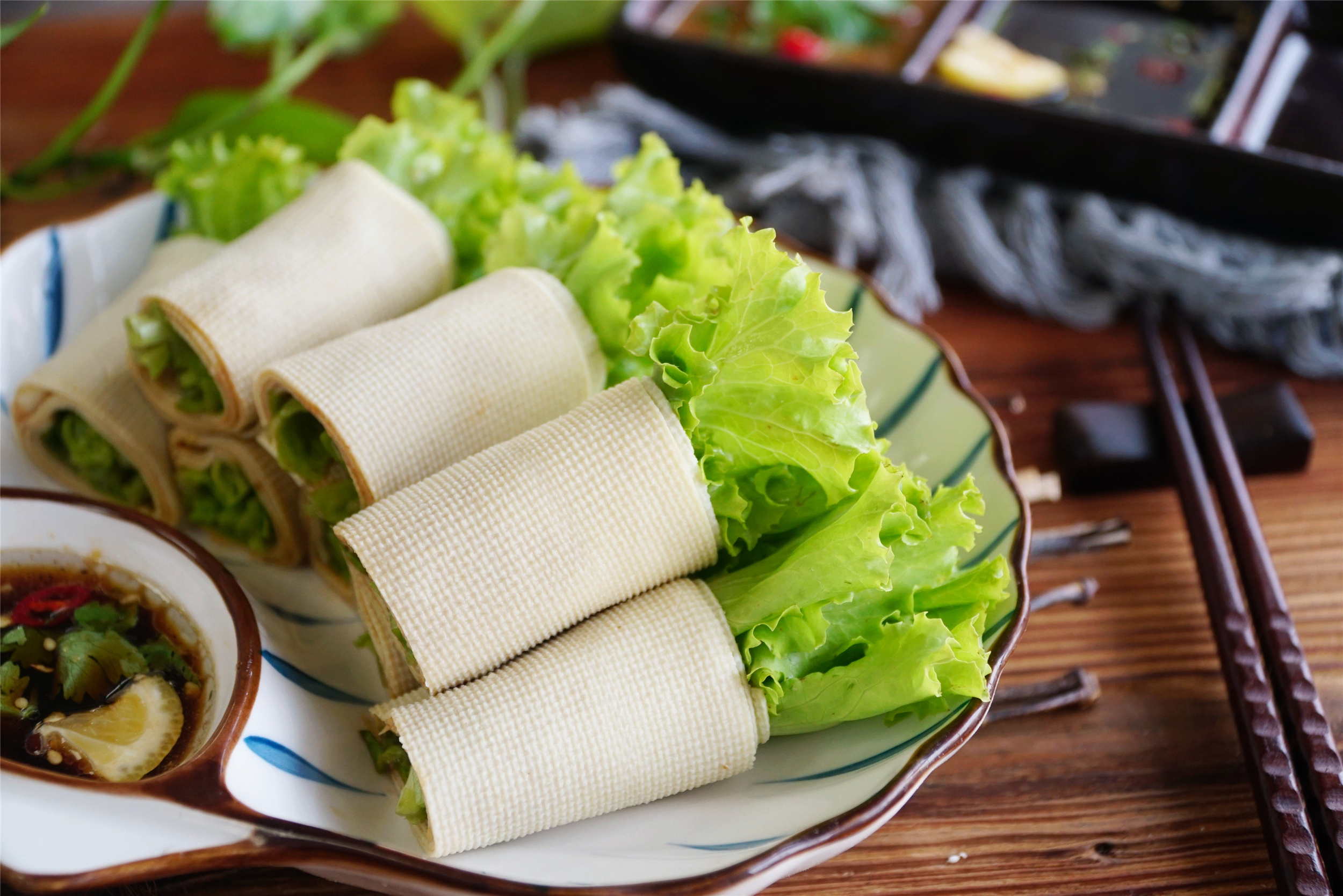 它是脂肪的天敌，豆皮卷一卷当饭吃，营养低卡，帮你渡过平台期