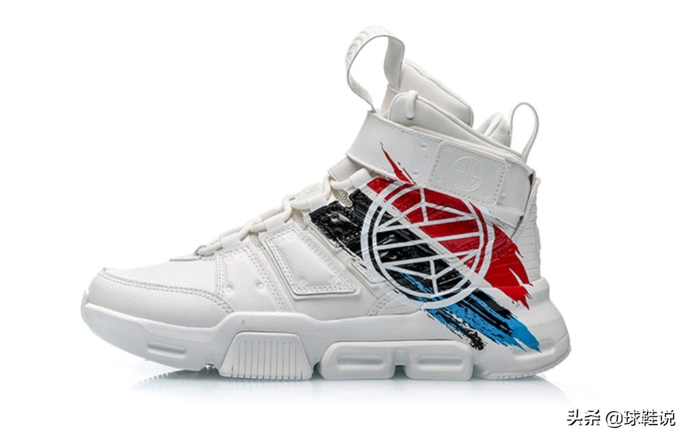 适合露脚踝的低帮鞋,适合冬天穿的白色超级帅气高帮鞋