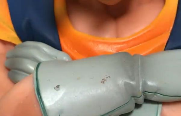 国产龙珠超四手办,山寨版奥特曼手办开箱