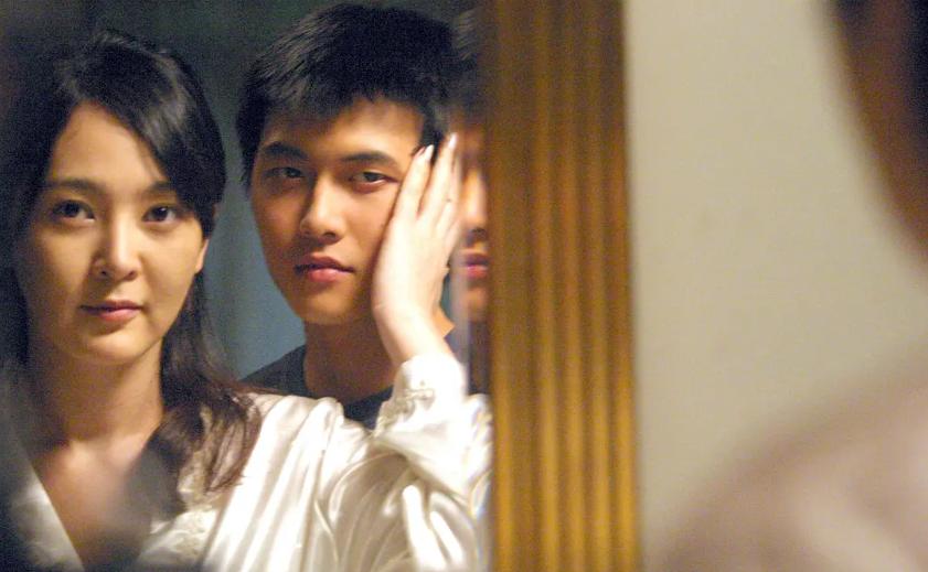 *虐性**、*力暴**、畸恋毁三观他都占了，要怎么评价这个“变态”导演？