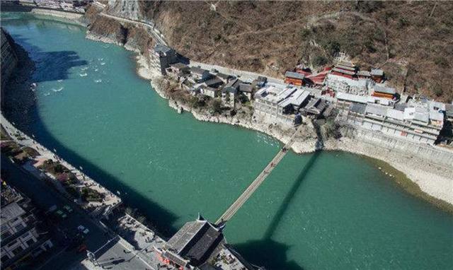 泸定桥的建造全过程,泸定桥铁索为啥不生锈