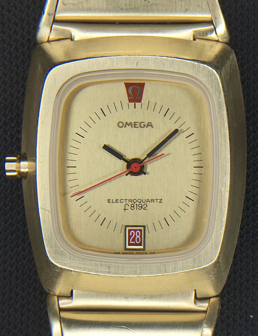 西铁城Ana-DigiTemp:怪异与奇妙的结合体