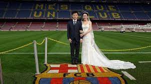 欧洲足球俱乐部靠什么赚钱,国外足球俱乐部是靠什么赚钱的