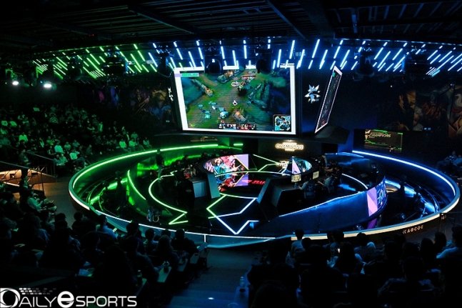 grf与skt最新比赛视频,lckgrf降级被亮牌子