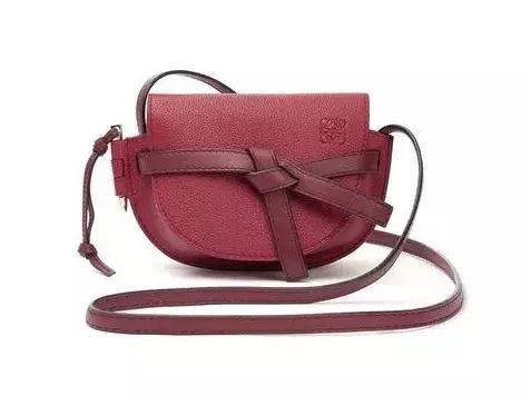 买包女生,买包的都是美女