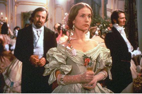 包法利夫人是一个怎样的女人,包法利夫人三次出轨