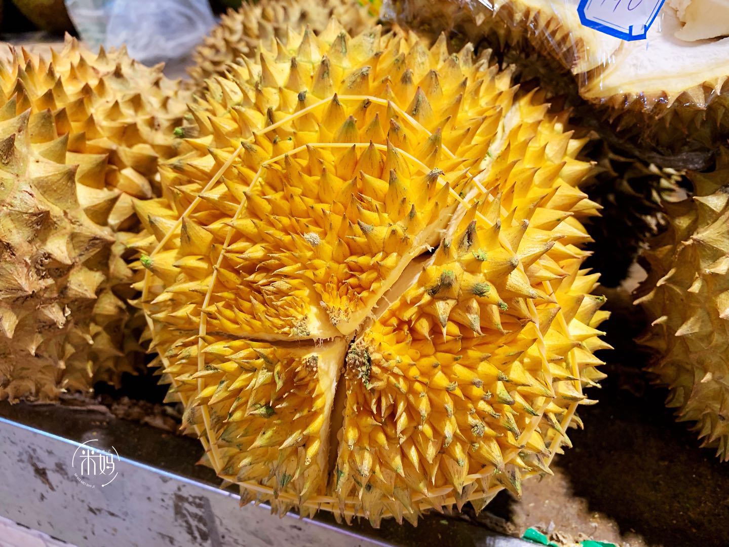 榴莲怎样挑榴莲肉多,榴莲要怎么挑才皮包肉多