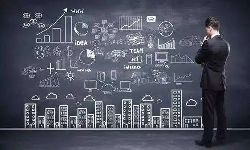 43岁的她竟然美的让人窒息,50岁的女人竟然美得让人羡慕