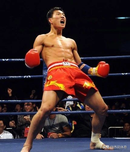 蓝桑坤泰拳肘击ko比赛,蓝桑坤vs张开印ko