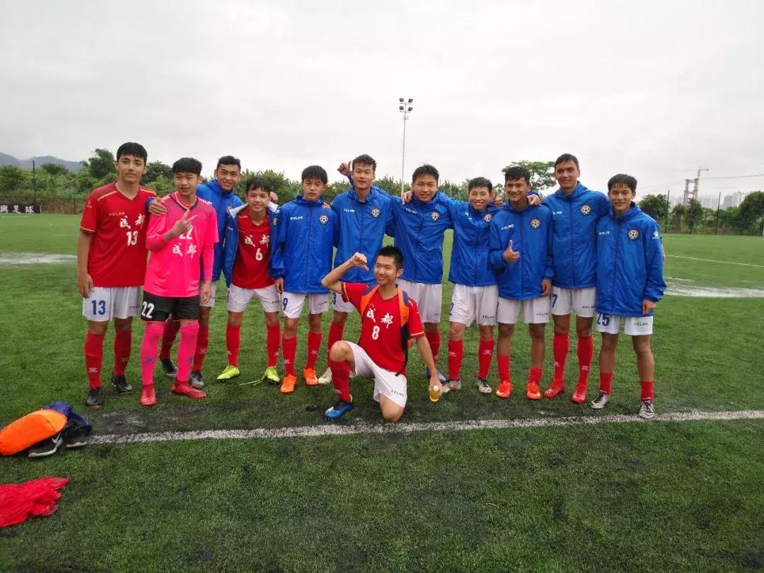 足球4比0大胜,精彩足球夺冠视频集锦