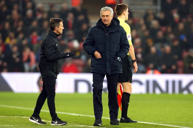 穆帅输球后落泪,穆帅0-3翻盘