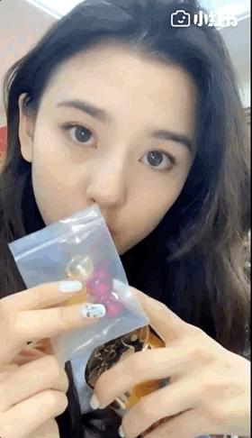 金晨发型偏分,发际线偏高怎么留短发