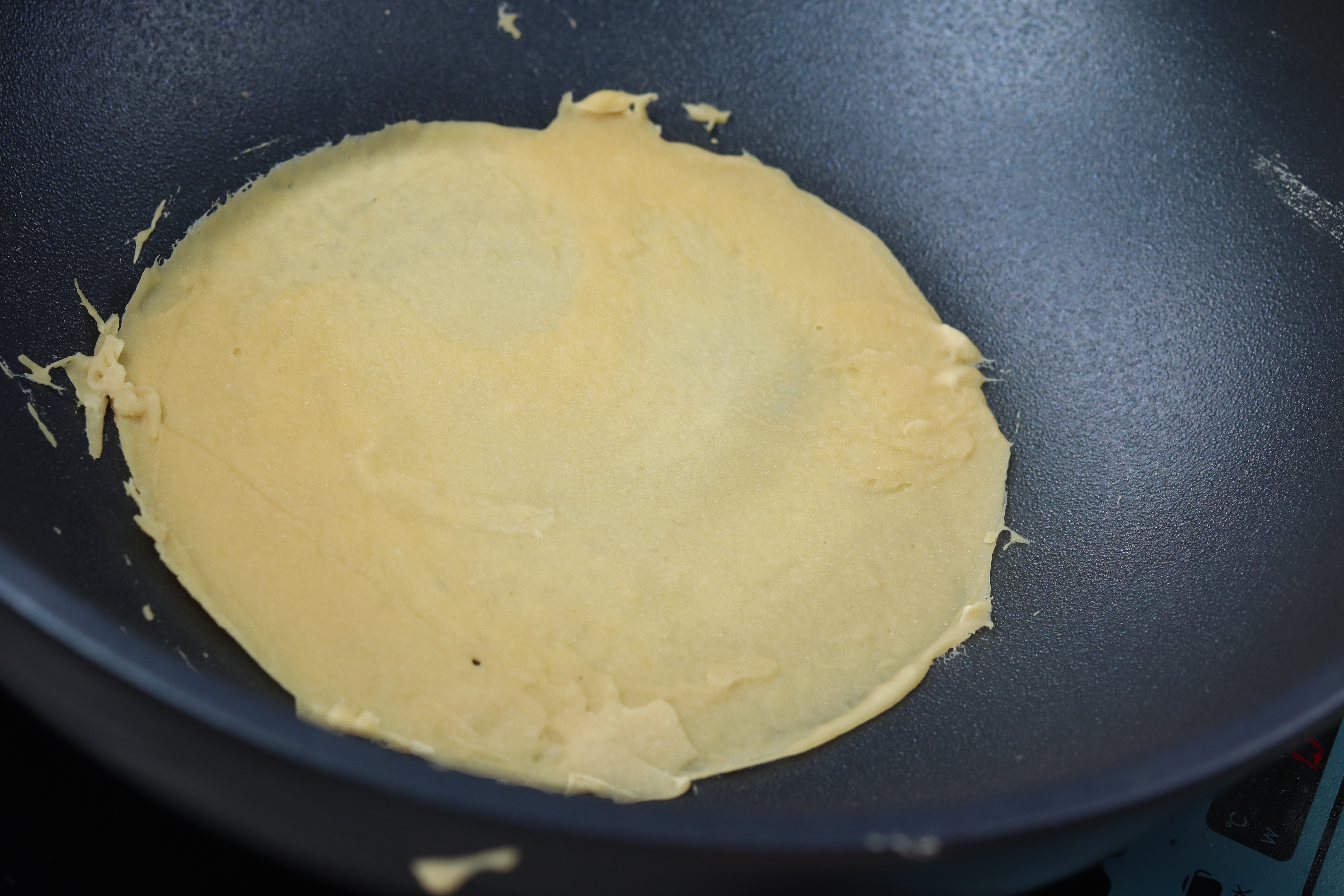 一口锅就能搞定不粘锅,一口不粘锅也能做出一锅煲仔饭