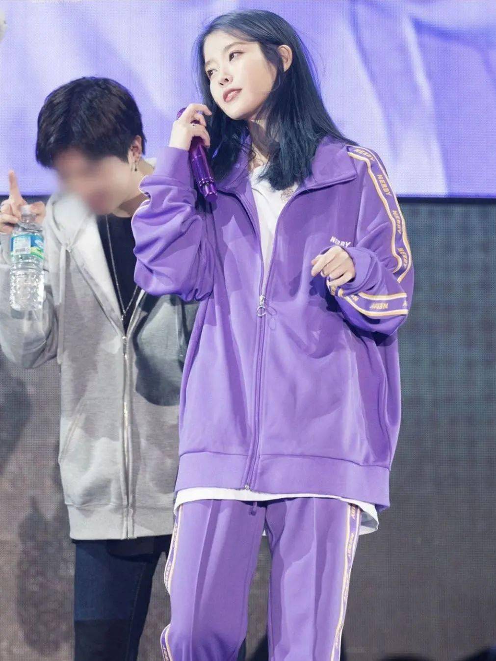 运动风格微胖,休闲运动风穿搭舒服又随性