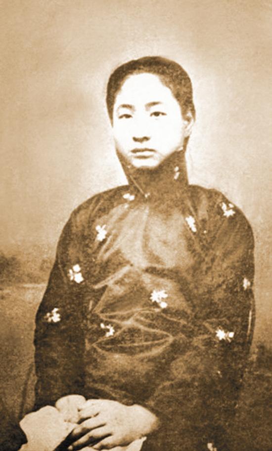 年轻的寡妇嫁给锅炉工,40岁锅炉工娶老婆