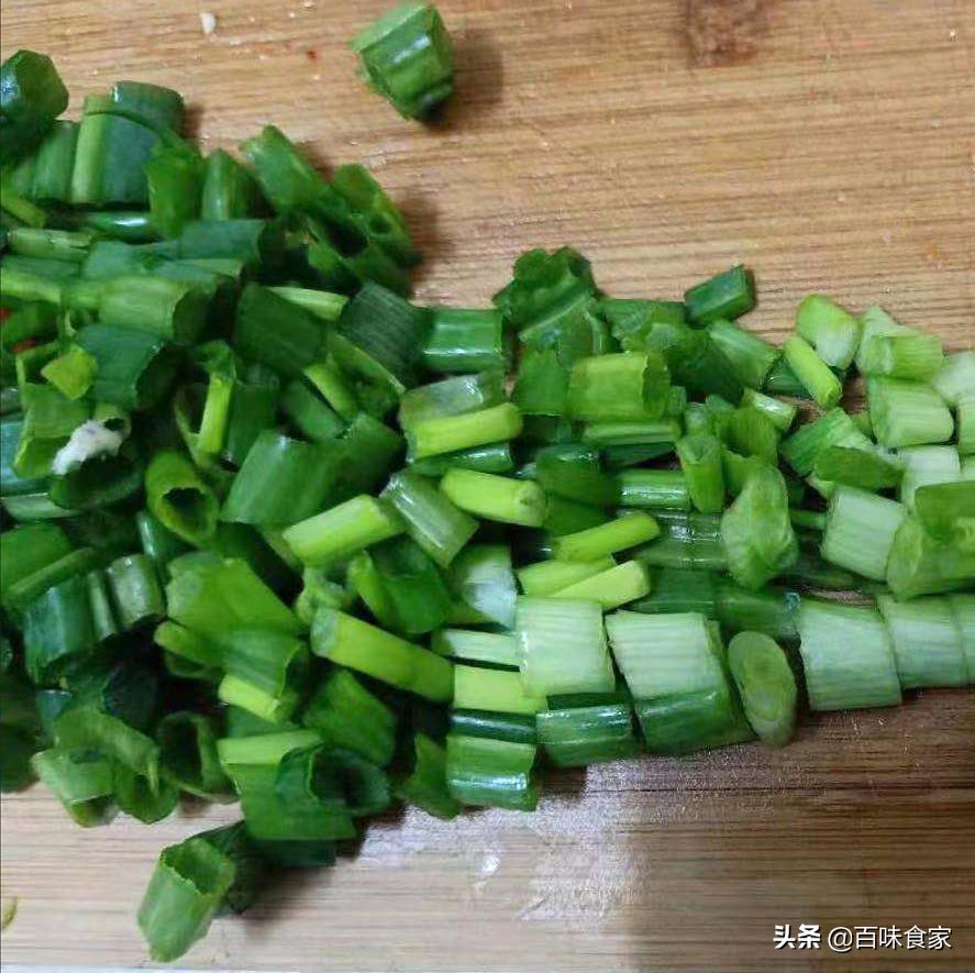 酸菜豆腐炖鱼汤的做法大全家常,豆腐炖鱼怎么做好吃又简单视频