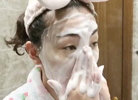 防晒喷雾李佳琦学生,李现用的哪个牌子防晒喷雾