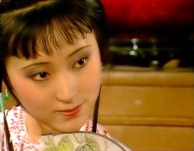 薛蟠出门经商宝钗让谁住进大观园,薛蟠给林黛玉配药是真的吗