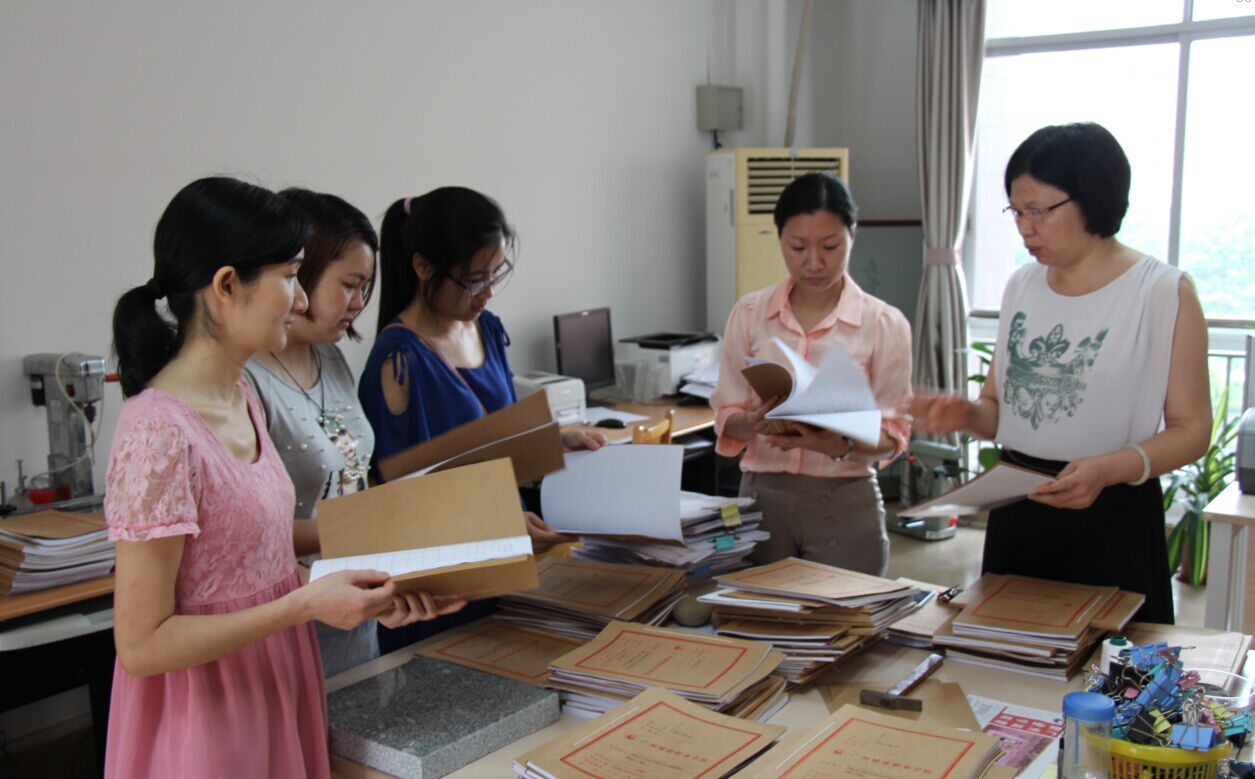 推免保研一般是本校吗,推免研究生有黑幕吗