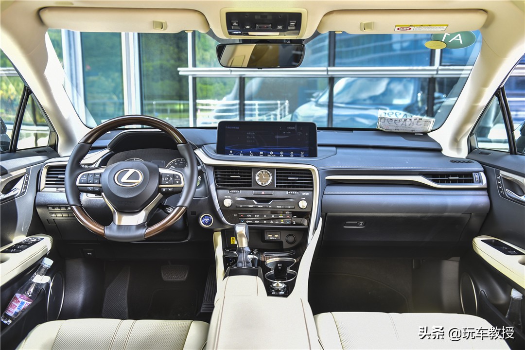 5座和7座suv优缺点,5米长的suv好开吗