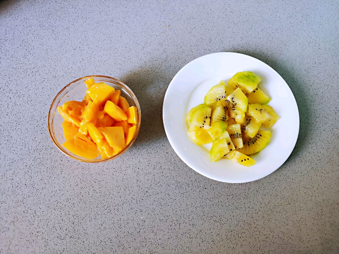 芒果猕猴桃奶昔,芒果猕猴桃燕麦奶昔