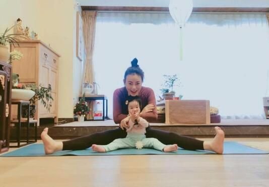 丁俊晖妻子的背影图片,丁俊晖妻子近照