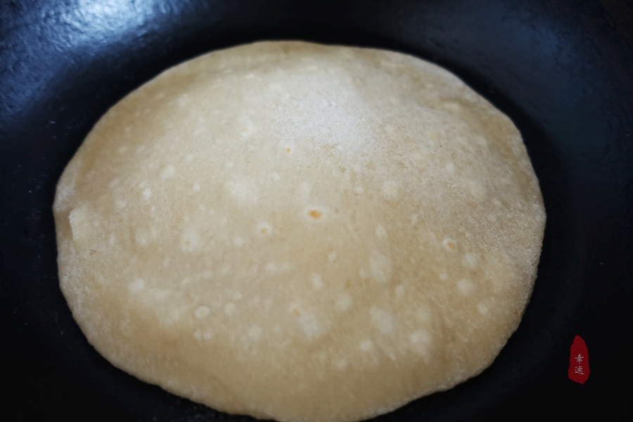 做好的春饼怎么吃,春饼怎么烙又薄又软又好吃