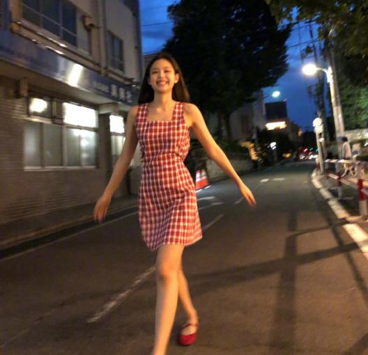 jennieadidas裤子,jennie穿adidas短裤