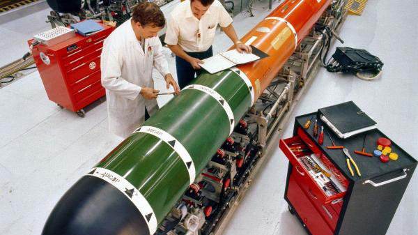 意大利,不止会踢球——白头阿莱尼亚鱼雷传