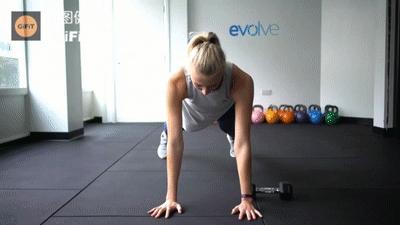 哑铃训练动作在家,1对哑铃6个动作教你练遍全身肌肉