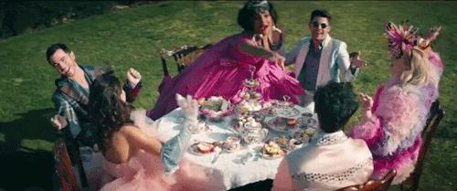 赛琳娜戈麦斯和麦莉赛勒斯,麦莉赛勒斯赛琳娜戈麦斯