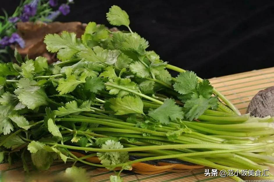 香菜吃不完怎么储存,香菜不放冰箱怎么保存新鲜不烂
