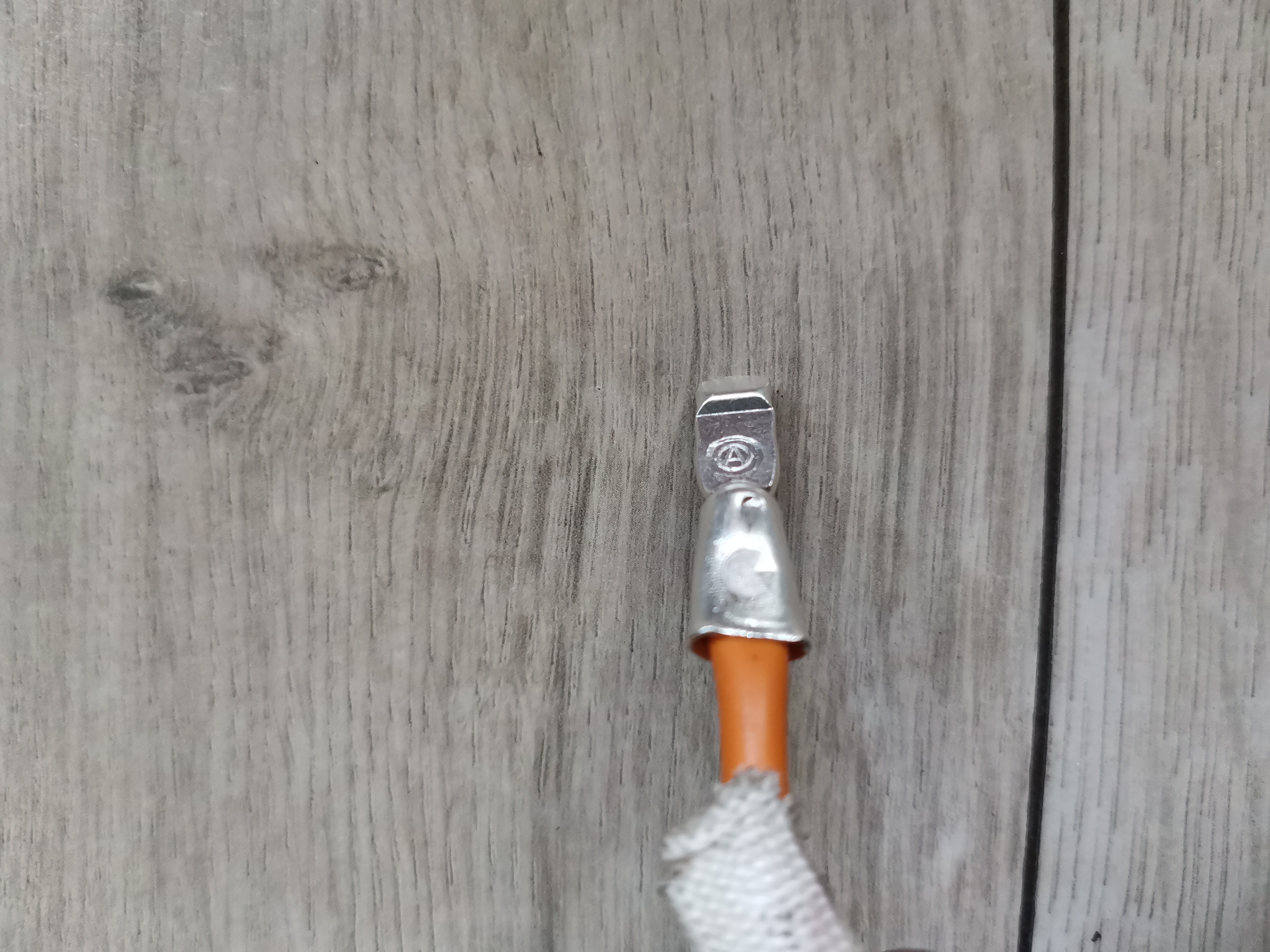 磷酸铁锂做三轮车电池,给电动三轮做一个磷酸铁锂电池