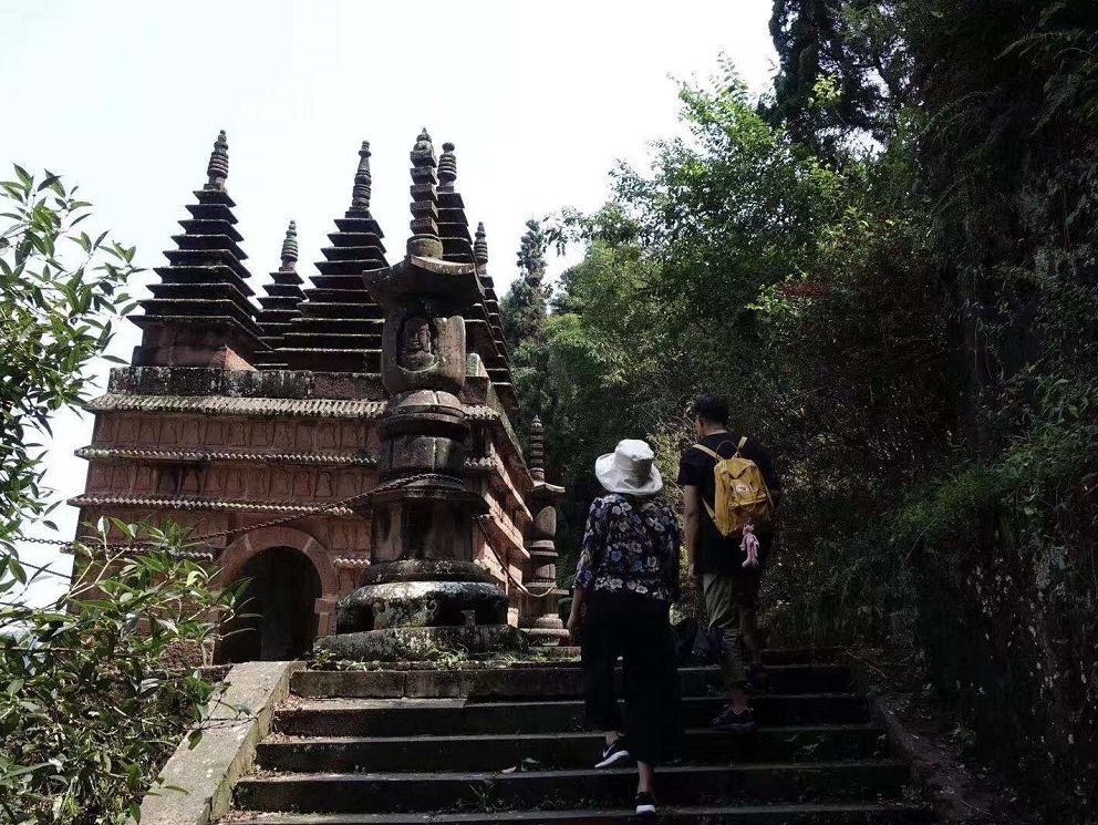 成都出发4天漫游攻略,成都出发10天自由行攻略