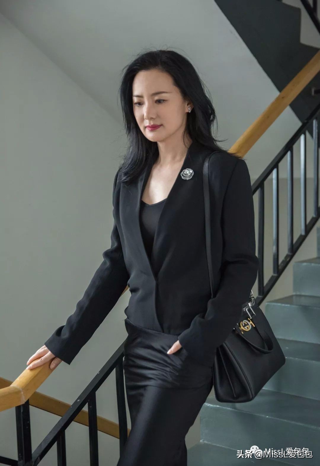 母亲节买束鲜花送妈妈,母亲节送妈妈一个皮包