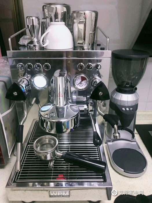 咖啡初学者推荐的咖啡机,咖啡爱好者须知的几款顶级咖啡机