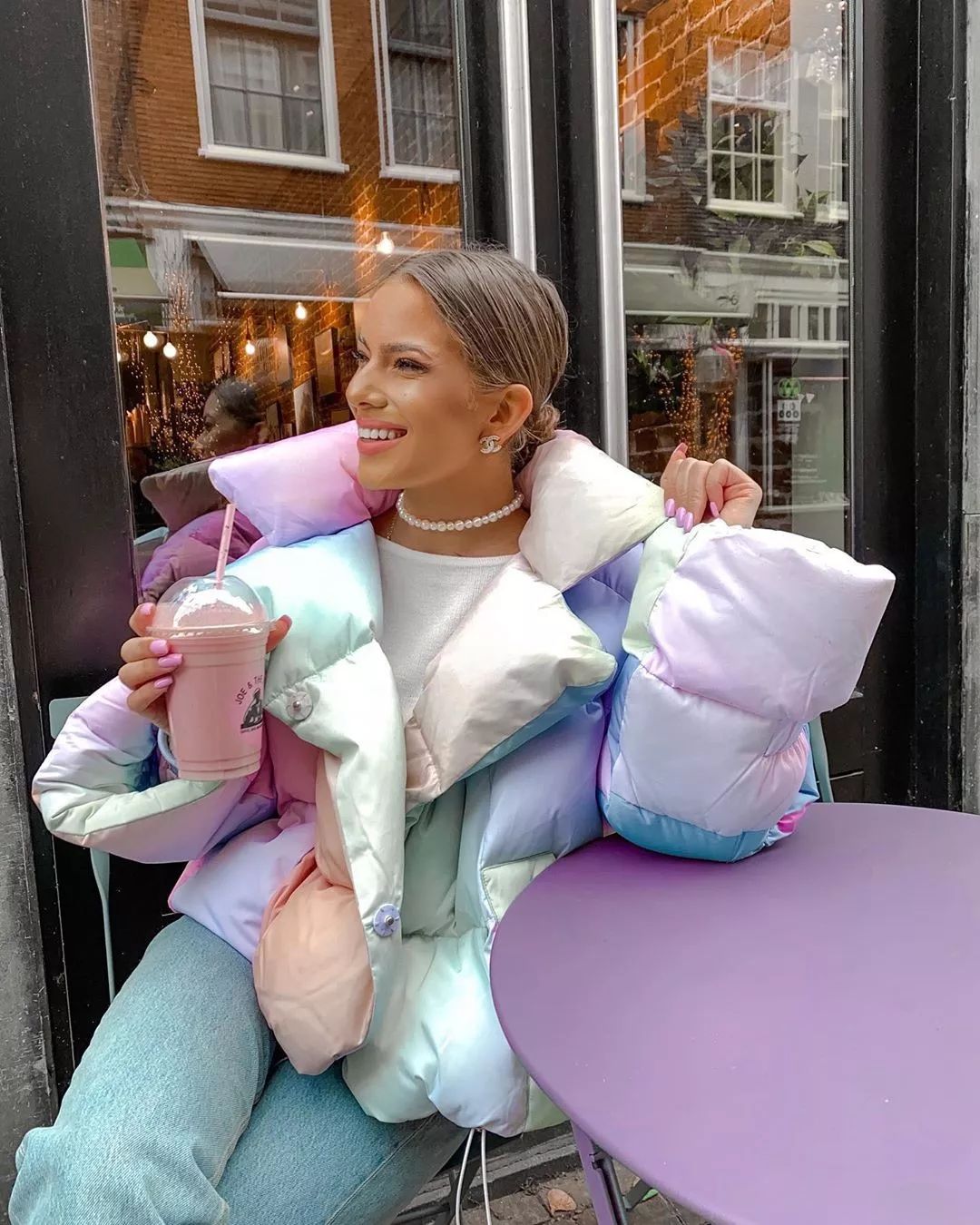 这周女艺人们传来啥潮流尖儿货刘雯我锁了