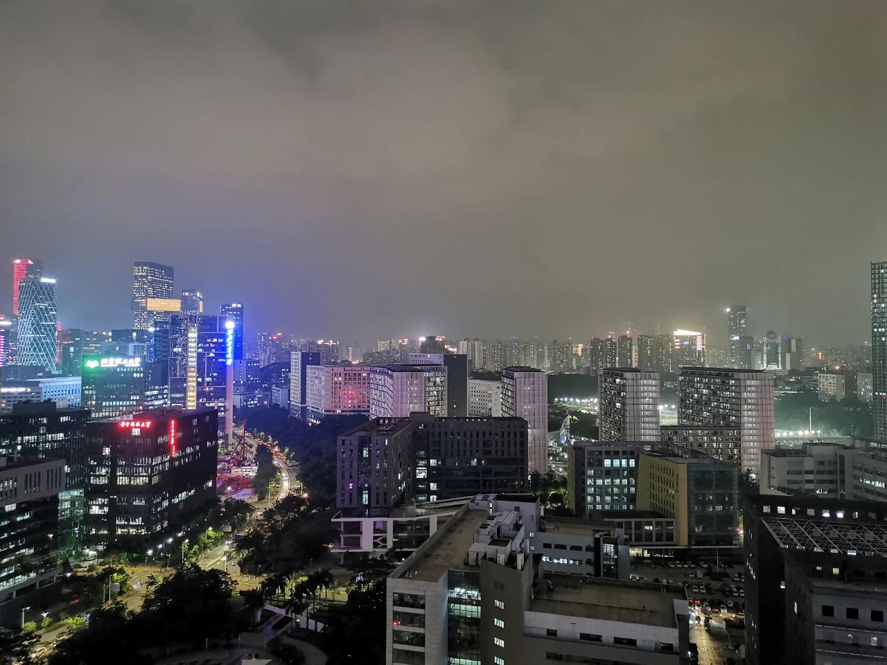 二手值得入手的华为,二手华为p30曲面屏256g