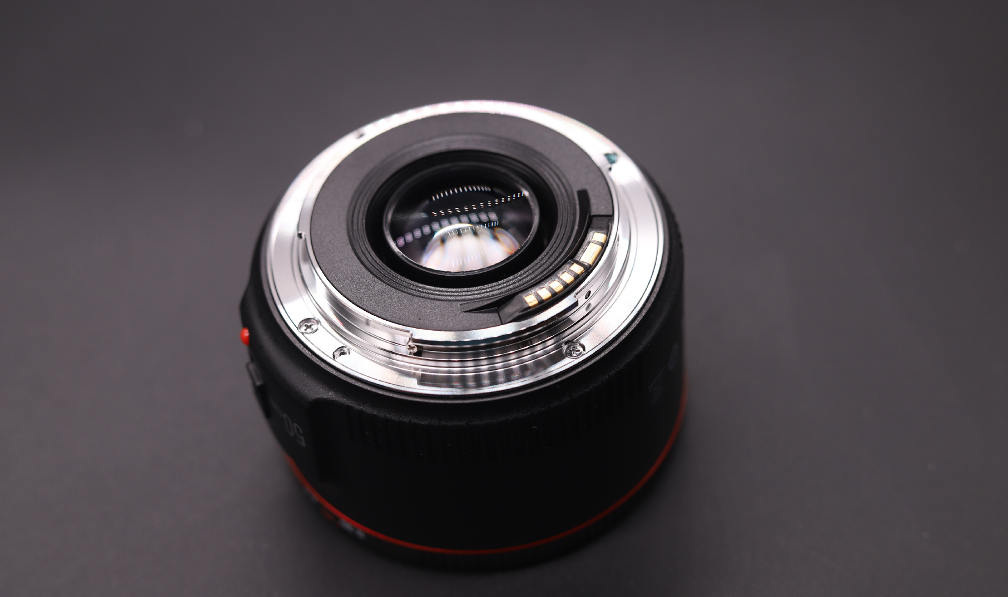 永诺yn50mmf1.8ii二代佳能550d,永诺yn50mmf1.8s索尼镜头是全画幅吗