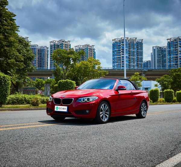 低调宝马车,宝马4系2019款425i敞篷m曜夜版