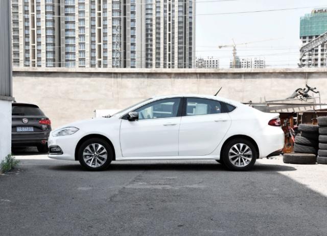 菲亚特这车要火了，1.4T榨出120马力，比轩逸大气，又要迷倒一片