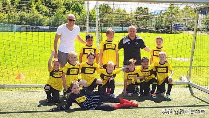 小飞侠罗本内切完整版,小飞侠罗本打入第140球