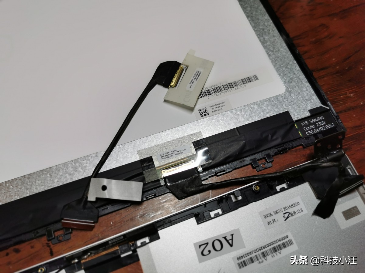 用了六年的笔记本黑屏,小米笔记本屏暗维修