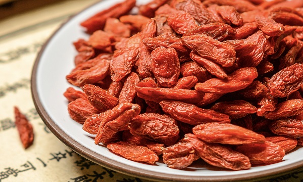 银川有什么好吃的特产零食,宁夏银川有什么特产好吃又便宜