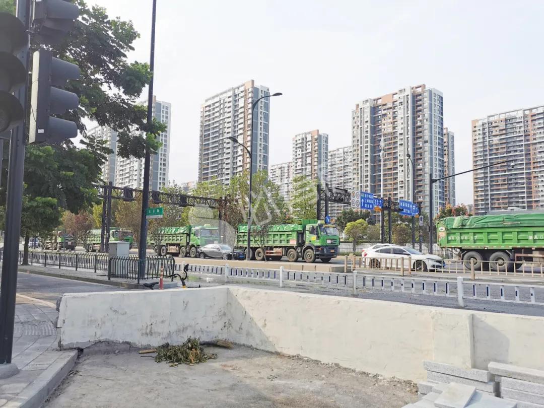 粉盘撞车,现状差又最贵的上河公元你买账吗?