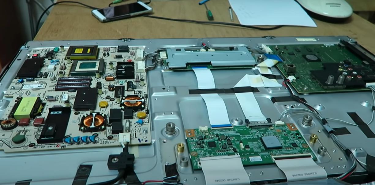 液晶电视花屏还值得修吗,液晶电视花屏维修直播