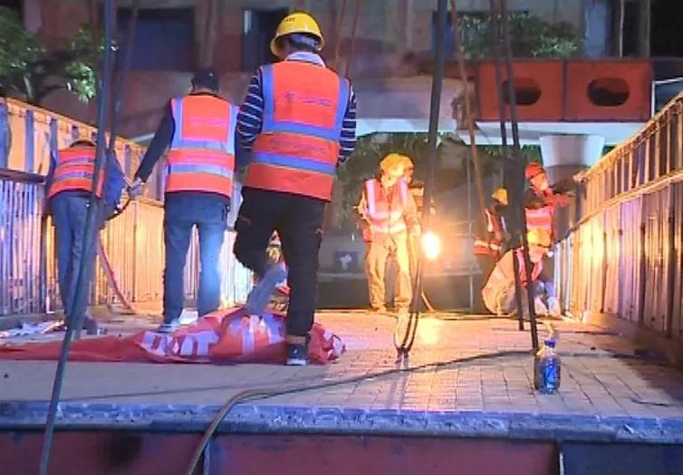 功成身退！中山这座30年天桥今日凌晨拆除